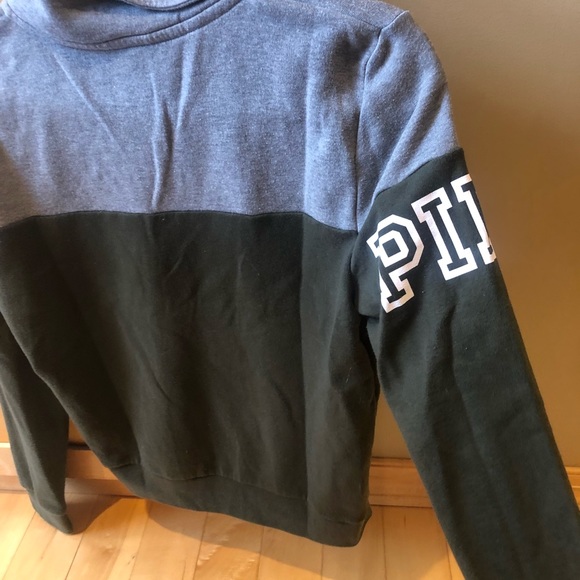 sweatshirt from Pink - Picture 3 of 3